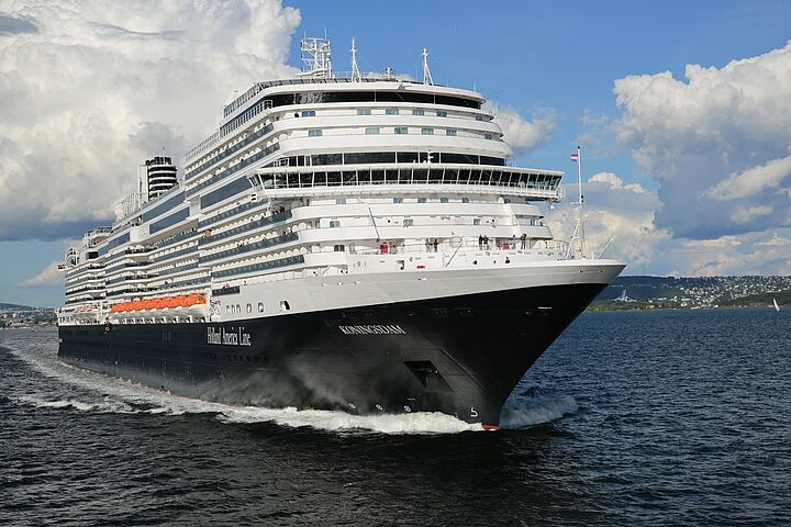 Holland America Line setzt auf SpaceX Starlink