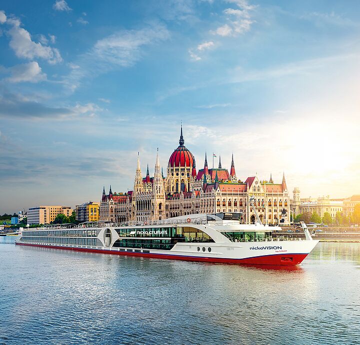 Revue-Ikone Marlène Charell auf der nickoVISION