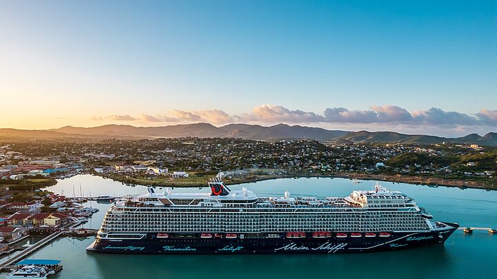 Tanzen im Rhythmus der Mein Schiff 2