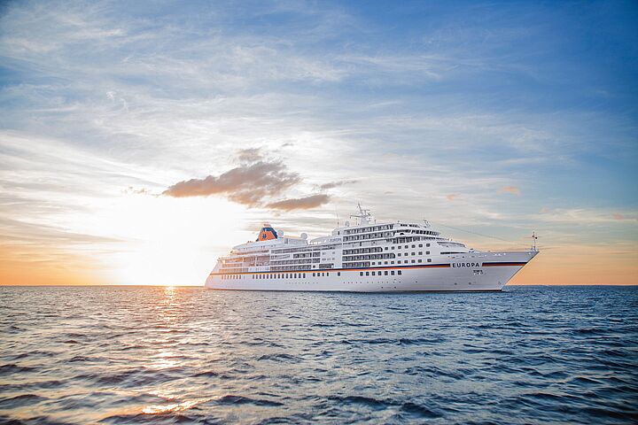 Voller Genuss voraus: Kevin Fehling sticht 2026 auf acht Reisen mit der EUROPA in See