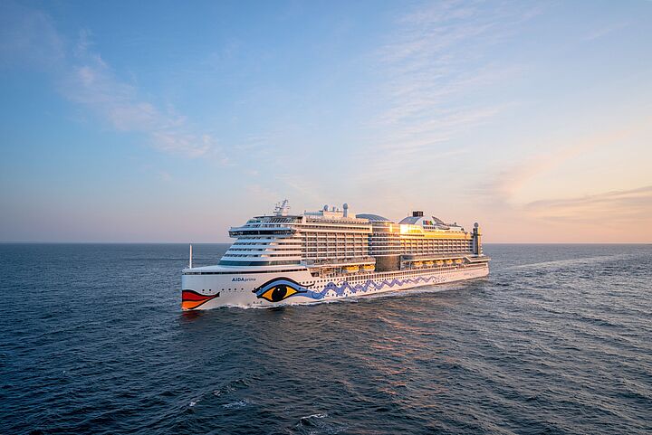 AIDA Cruises feiert 30. Geburtstag mit zwei Event-Reisen und prominenten Live-Acts