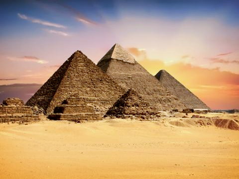 Pyramiden @pixabay.com 